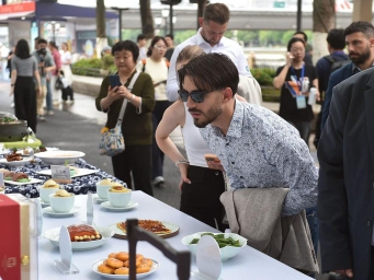 中东欧美食遇上浙江“百县千碗”