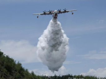 会飞又会游的“鲲龙”到底有多牛?