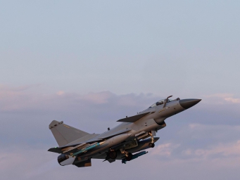 云端博弈 战鹰与霞光适配度拉满